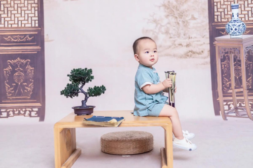 双鸭山十个月宝宝可以吃盐吗